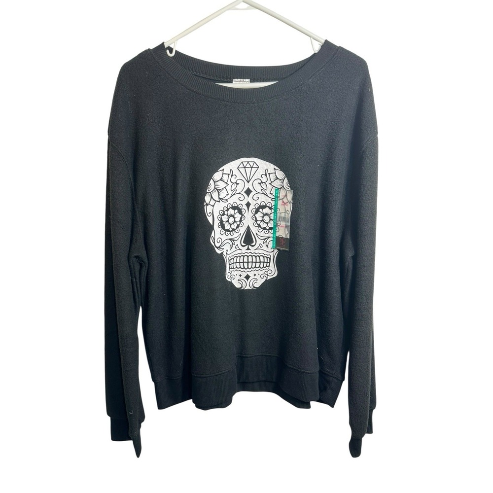 NOBO no boundaries‎ womens long sleeve sweat shirt size XL black white skull